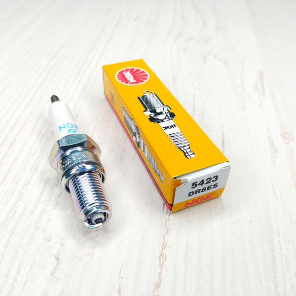 Изображение Свеча зажигания NGK DR8ES (5423)