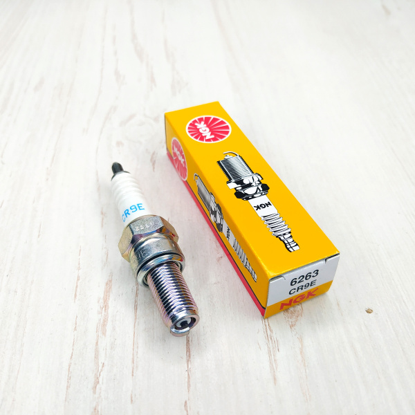Изображение Свеча зажигания NGK CR9E (6263)